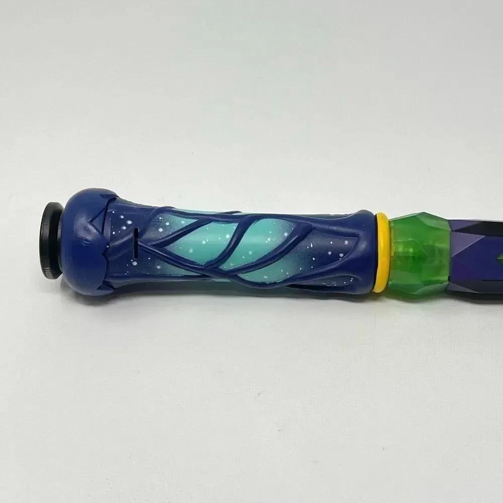 MagiQuest Great Wolf Lodge Wand Green Gem Purple Blue Vine Works 2022 No Topper